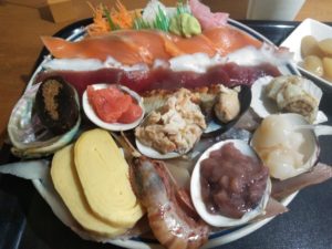 北海道・札幌のデカ盛り海鮮『みゆきちゃん定食』には絶対に行こう！