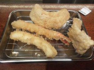 『天ぷらたかお』で揚げたてサクサクを楽しもう【福岡博多グルメ】