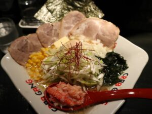 カニラーメンが美味！すすきの「クラブギャング」【札幌グルメ】